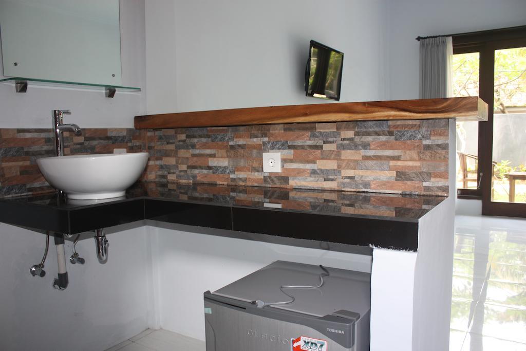U House Seminyak Ξενοδοχείο Kerobokan Δωμάτιο φωτογραφία